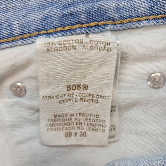 Levis 505 Jeans Mens 38x30 Blue Regular Straight Light Wash Mid Rise Y2K Denim - Picture 7 of 12